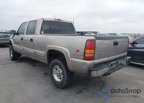 2002 Chevrolet Silverado 2500Hd Lt from USA, damaged, VIN 1GCHK23U62F247742